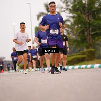 Runner Photo 7539659