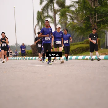 Runner Photo 7539663