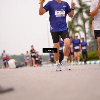 Runner Photo 7539665