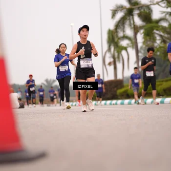 Runner Photo 7539670