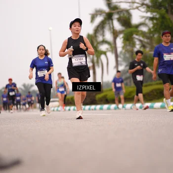 Runner Photo 7539676