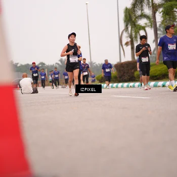 Runner Photo 7539678