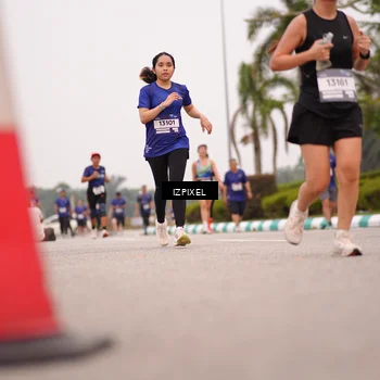 Runner Photo 7539680