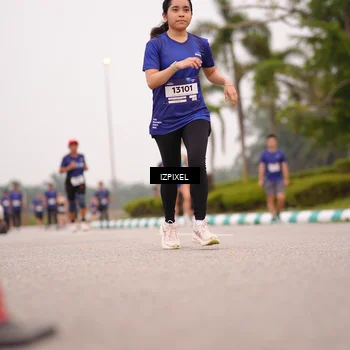 Runner Photo 7539696