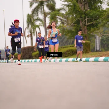 Runner Photo 7539699