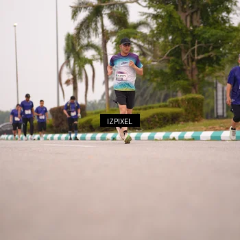 Runner Photo 7539735