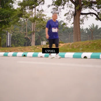 Runner Photo 7539750