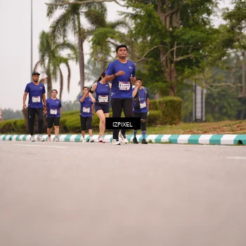 Runner Photo 7539755