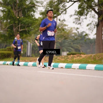 Runner Photo 7539780