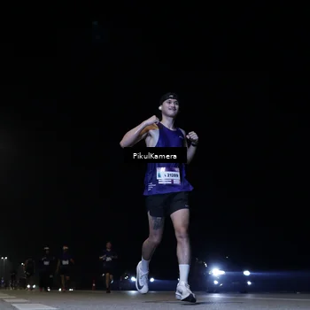 Runner Photo 7539800