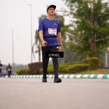 Runner Photo 7539818