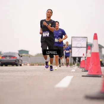Runner Photo 7539828