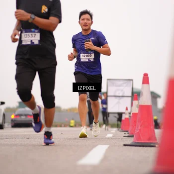 Runner Photo 7539834