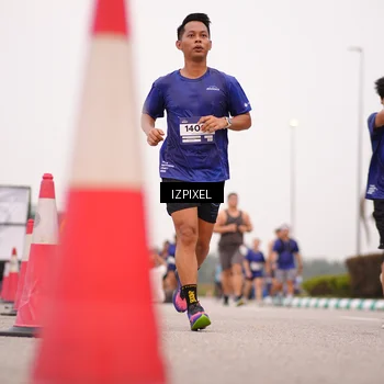 Runner Photo 7539844
