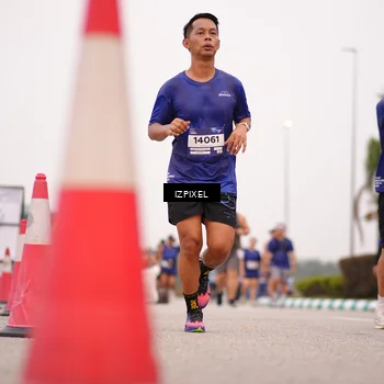 Runner Photo 7539846