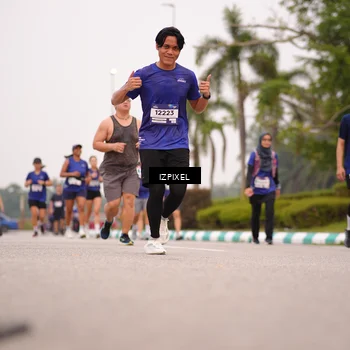 Runner Photo 7539856