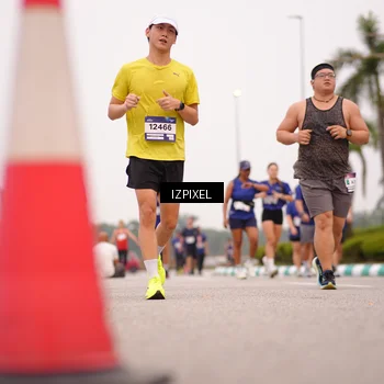 Runner Photo 7539864