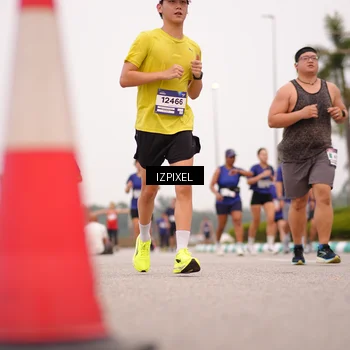 Runner Photo 7539866