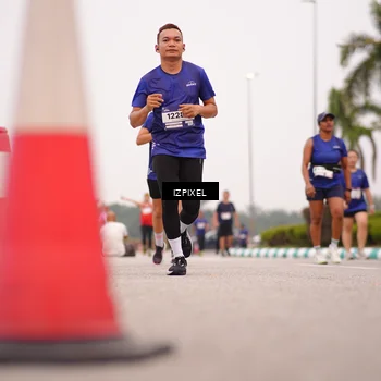 Runner Photo 7539874