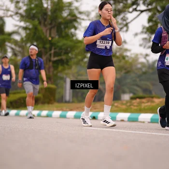 Runner Photo 7539876