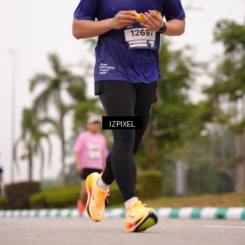 Runner Photo 7539934