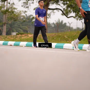 Runner Photo 7539937
