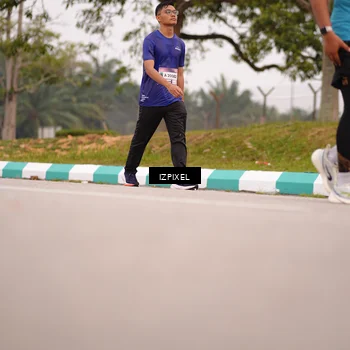 Runner Photo 7539938