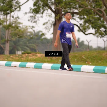 Runner Photo 7539940