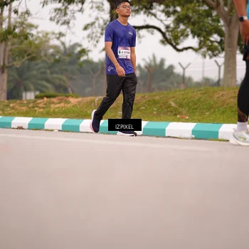 Runner Photo 7539945