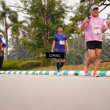 Runner Photo 7539948