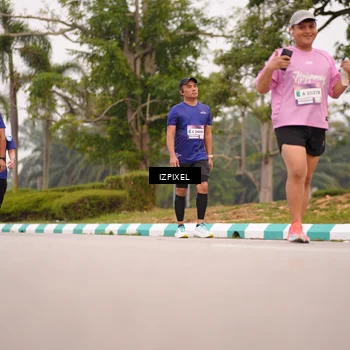Runner Photo 7539949