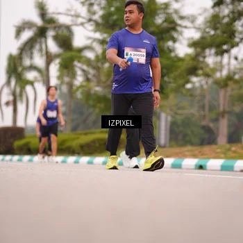 Runner Photo 7539955