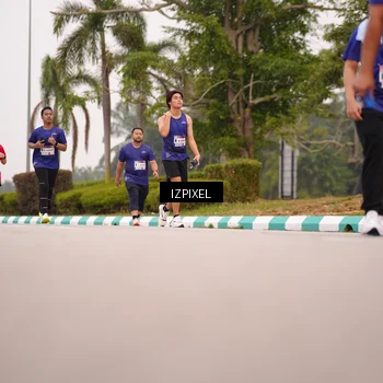 Runner Photo 7539957