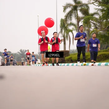 Runner Photo 7539960