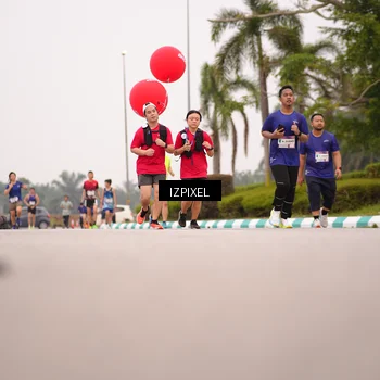 Runner Photo 7539961