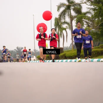 Runner Photo 7539964