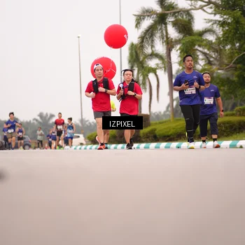 Runner Photo 7539965