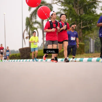 Runner Photo 7539969