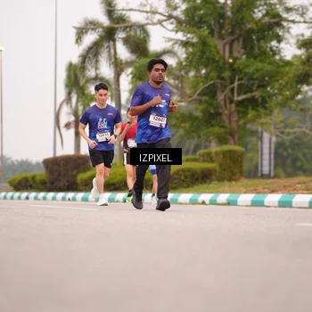 Runner Photo 7539992