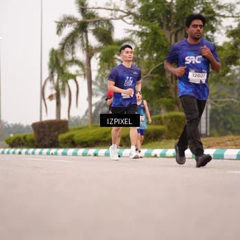 Runner Photo 7539998