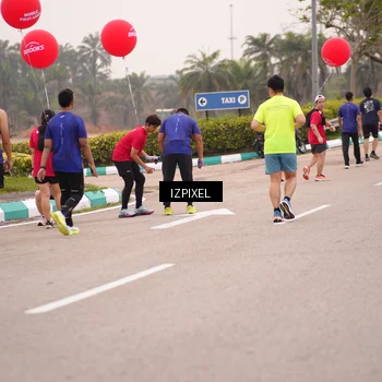 Runner Photo 7540004