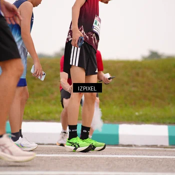 Runner Photo 7540020