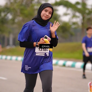 Runner Photo 7540040