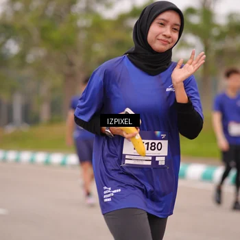 Runner Photo 7540044