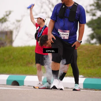 Runner Photo 7540049