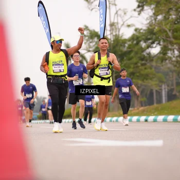 Runner Photo 7540077