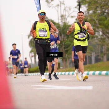 Runner Photo 7540084