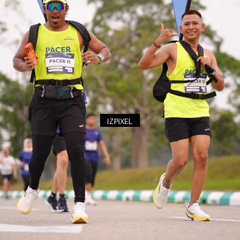 Runner Photo 7540095