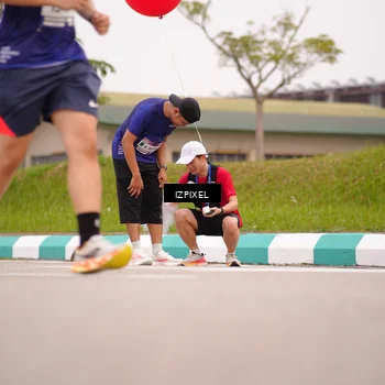 Runner Photo 7540102