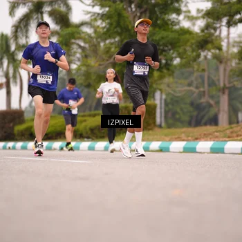 Runner Photo 7540138